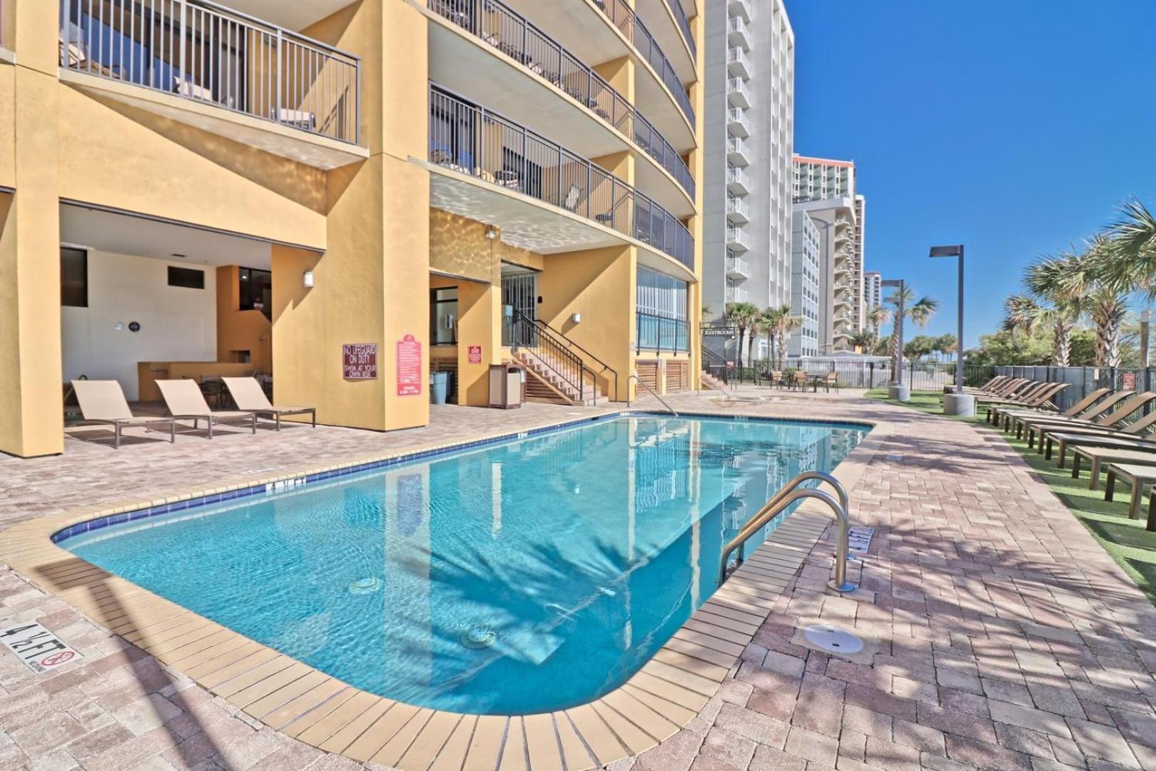 Beautiful Warm Ocean View Beach Condo With Pool マートルビーチ エクステリア 写真